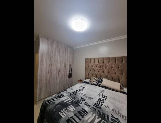 2 BEDROOM APARTMENT FOR SALE IN UMHLANGA RIDGE